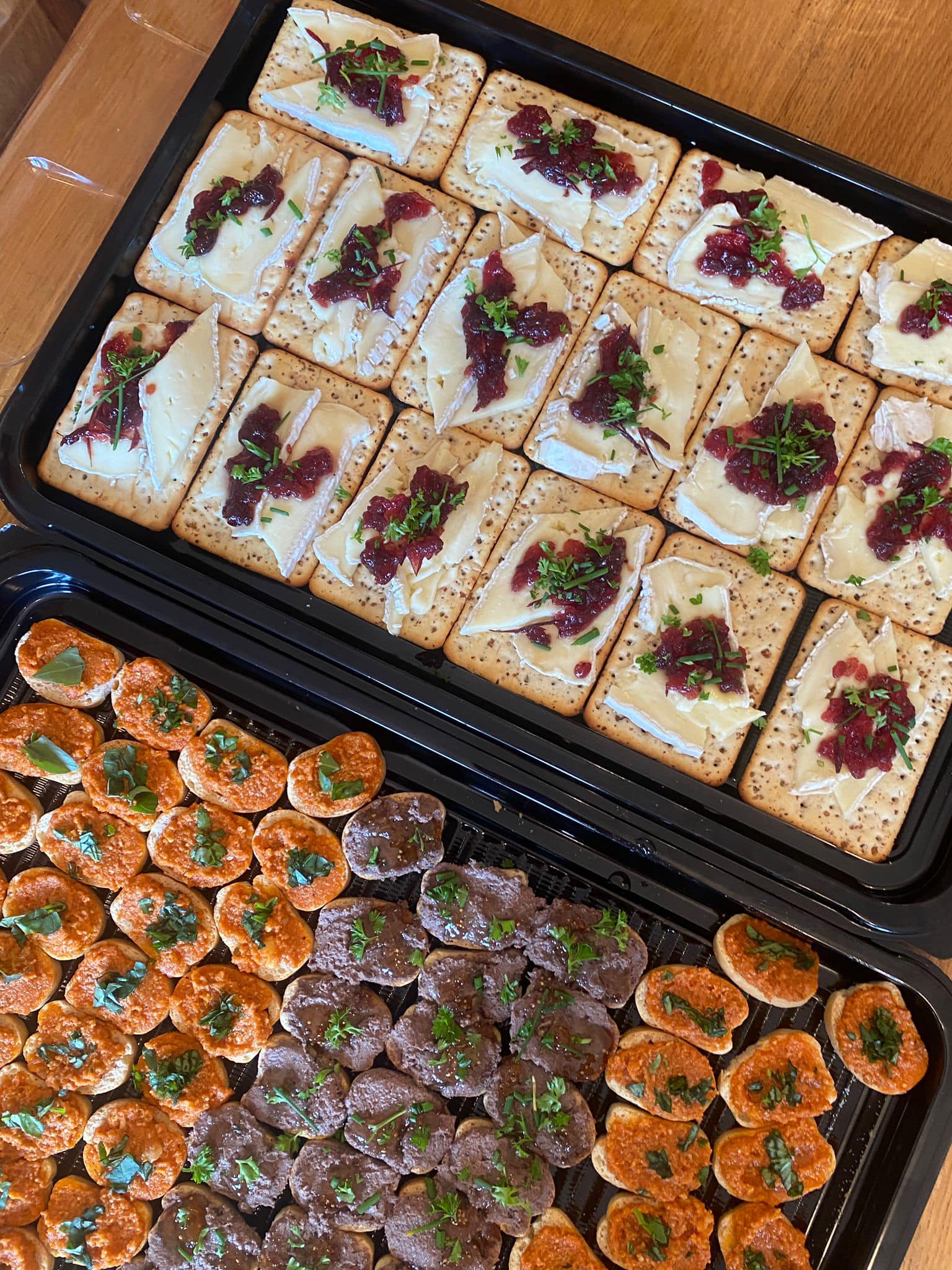 Canapes Page 490693580 1208992277894180 4748624369942523831 n