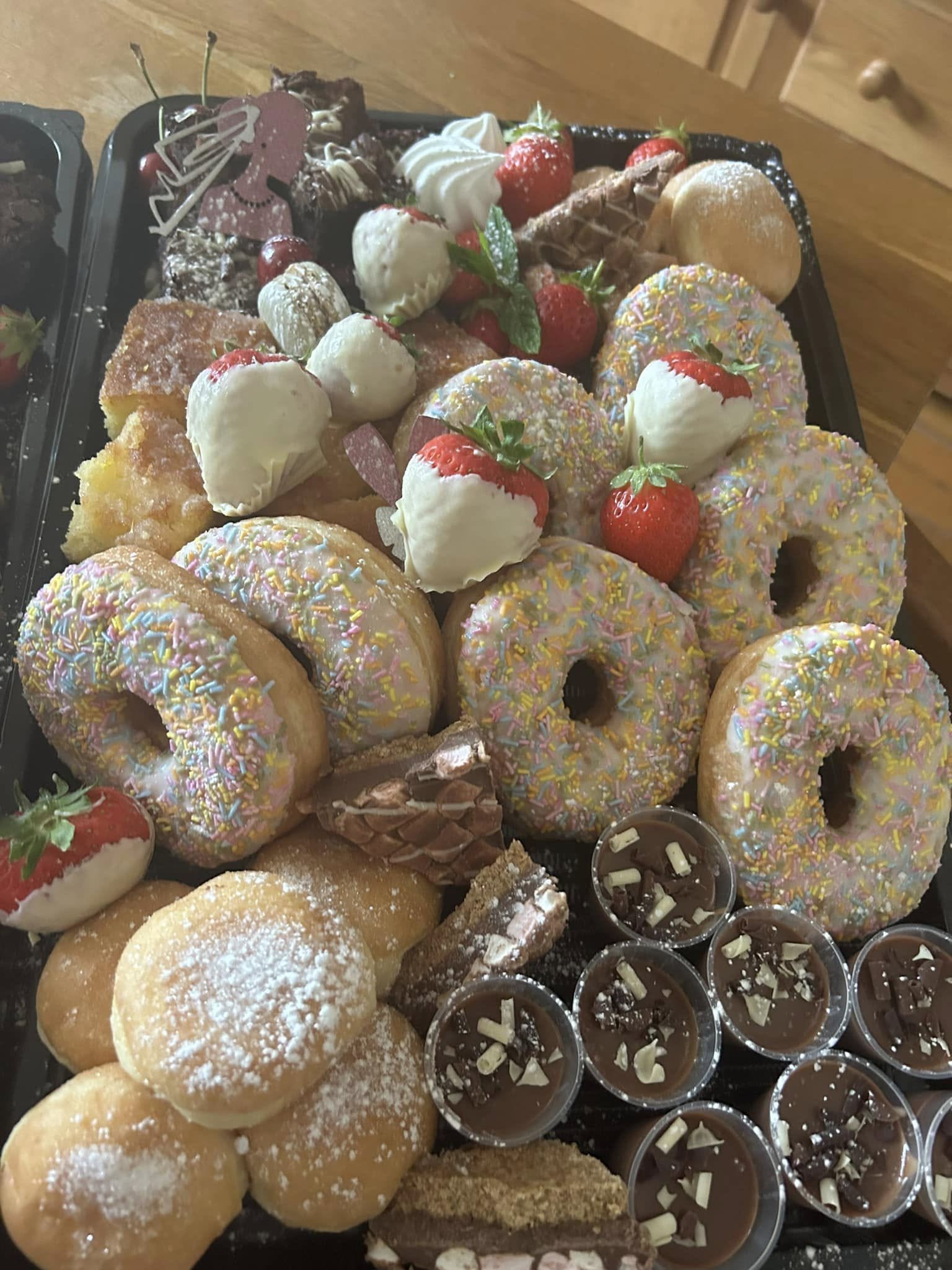 Dessert Platters Page 490728235 1208117517981656 8262829655241406553 n