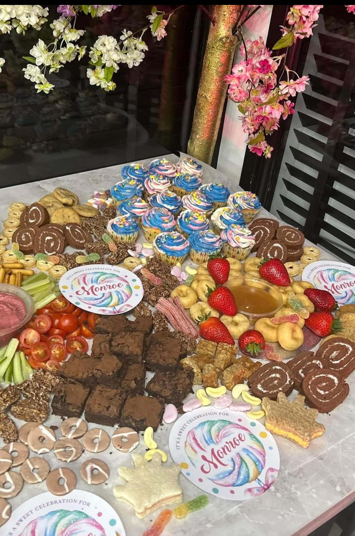 Dessert Platters Page 490826656 1210346024425472 1411093170387426026 n