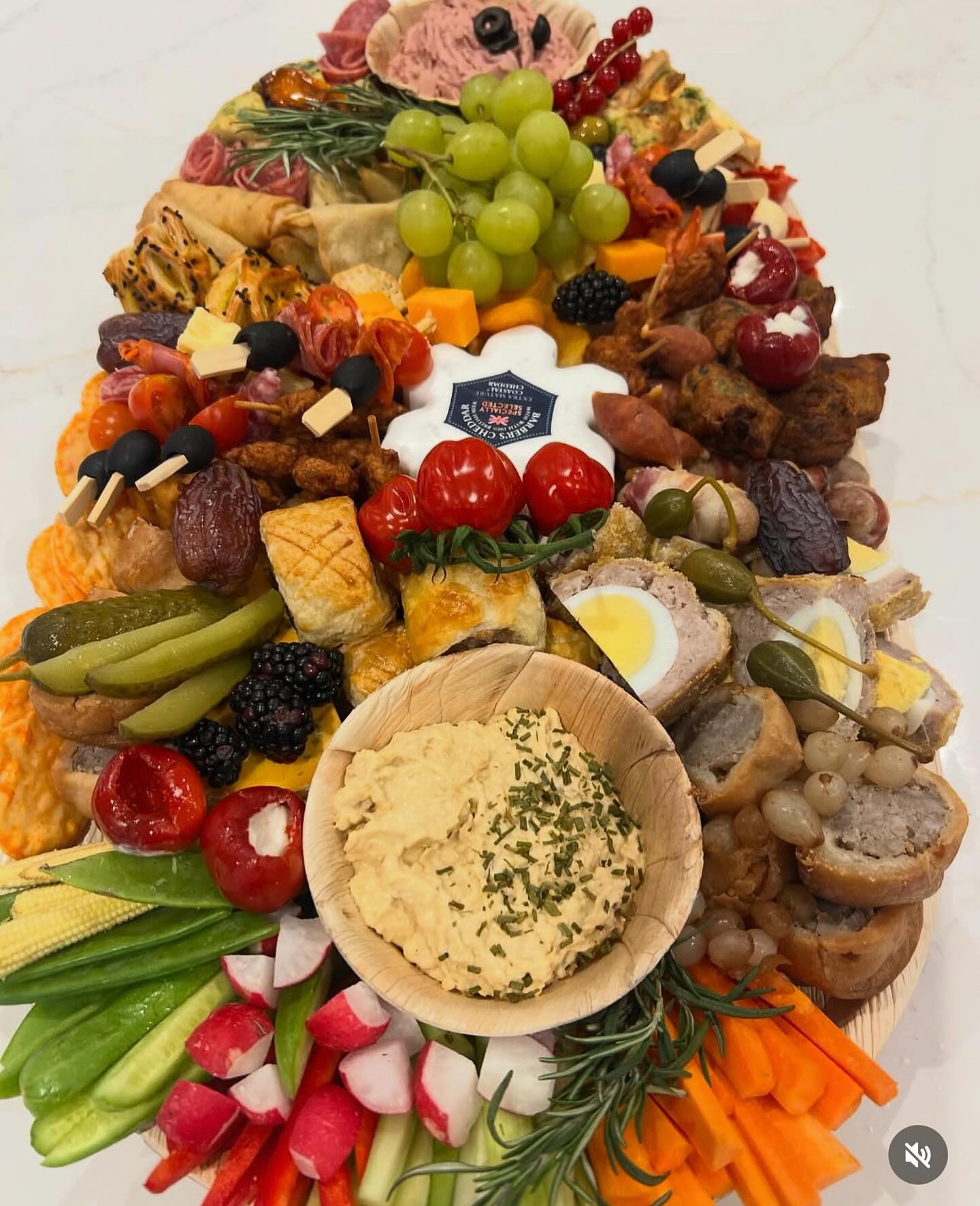 Grazing Platters Page 600358401 18068551409454339 6120173141892681863 n (1)