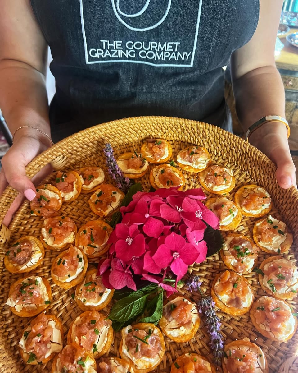 Canapes Page 631769277 18074235509454339 4528408846562591048 n